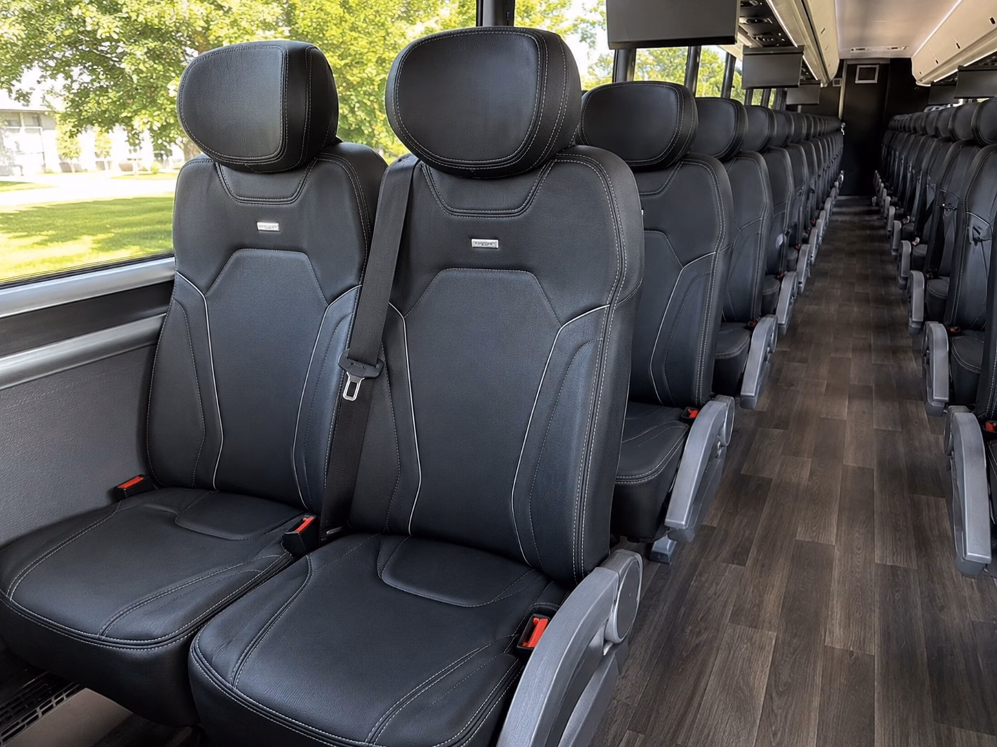 bachelorette birthday wine tour buses from smyrna