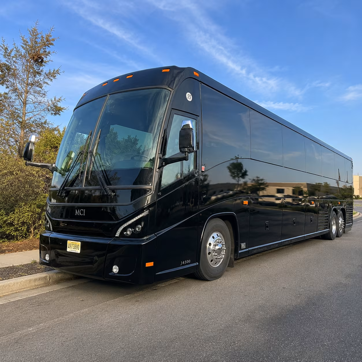 charter buses to truist park for braves games right from smyrna