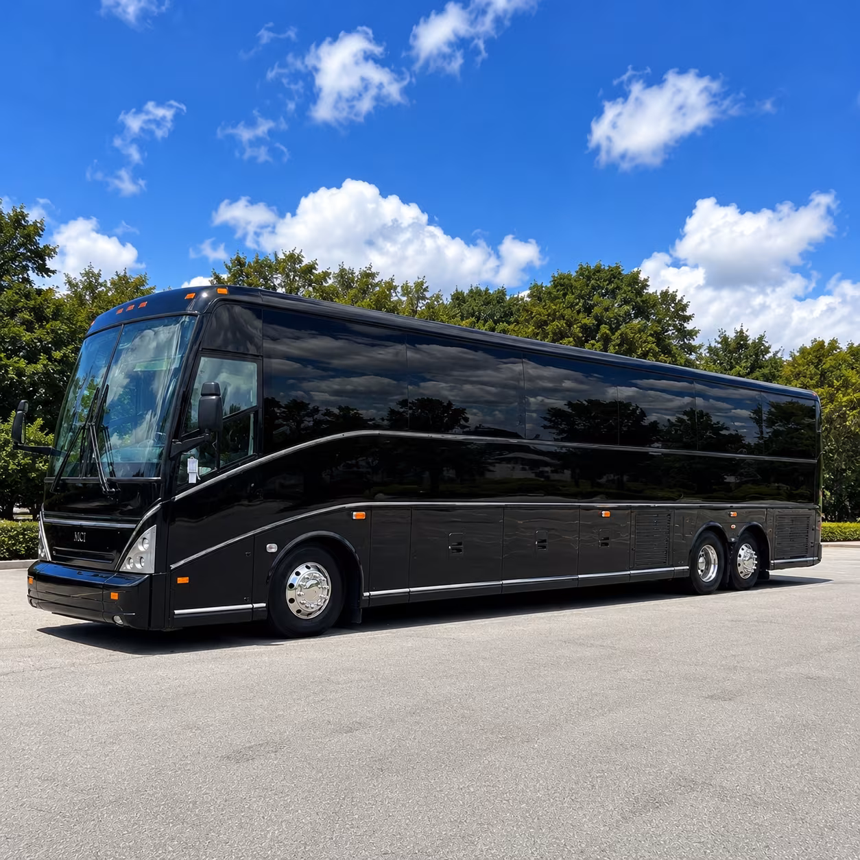 corporate shuttles to cobb galleria centre and the cumberland corridor