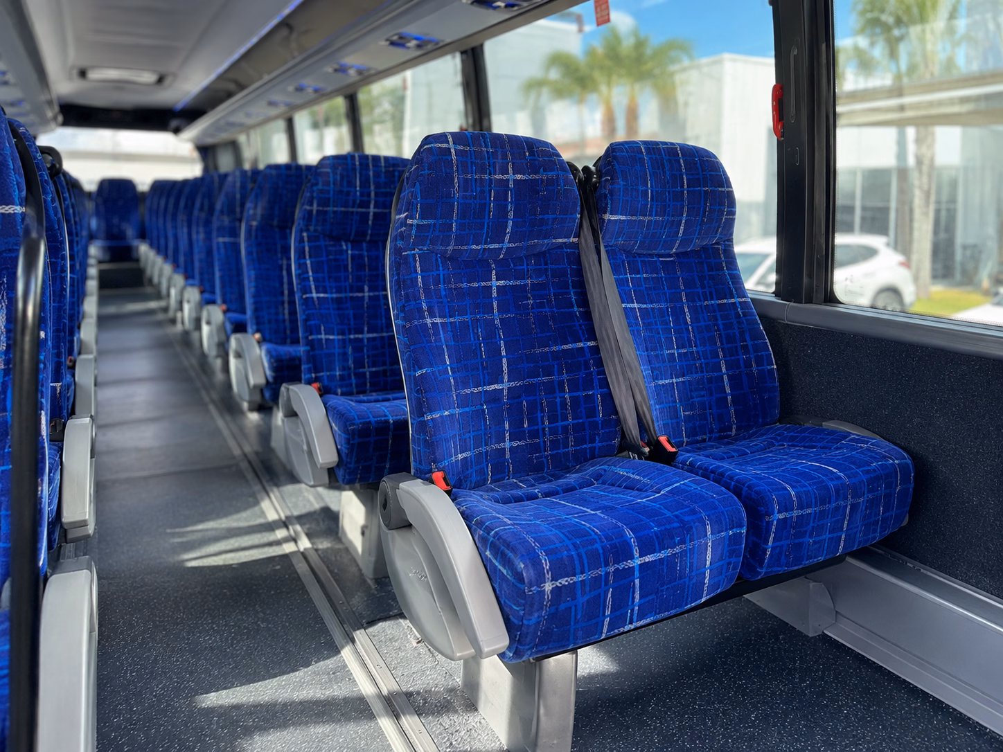 dahlonega wine country bus rentals from smyrna