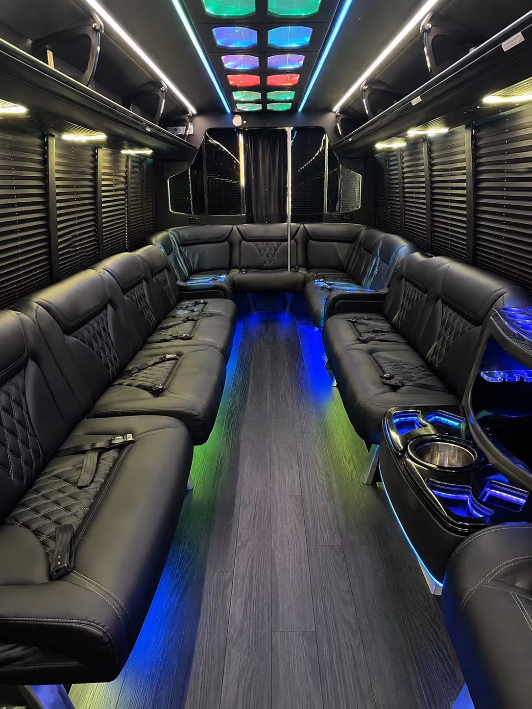smyrna 20 passenger party bus interior